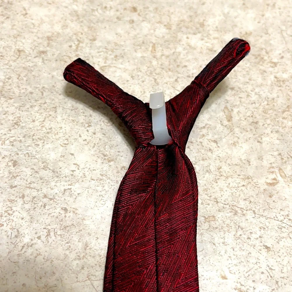 VINTAGE BOYS BURGUNDY CLIP ON TIE